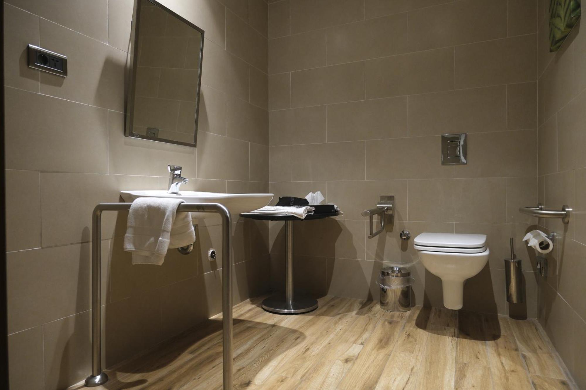 Hilton Garden Inn Чорлу Екстер'єр фото