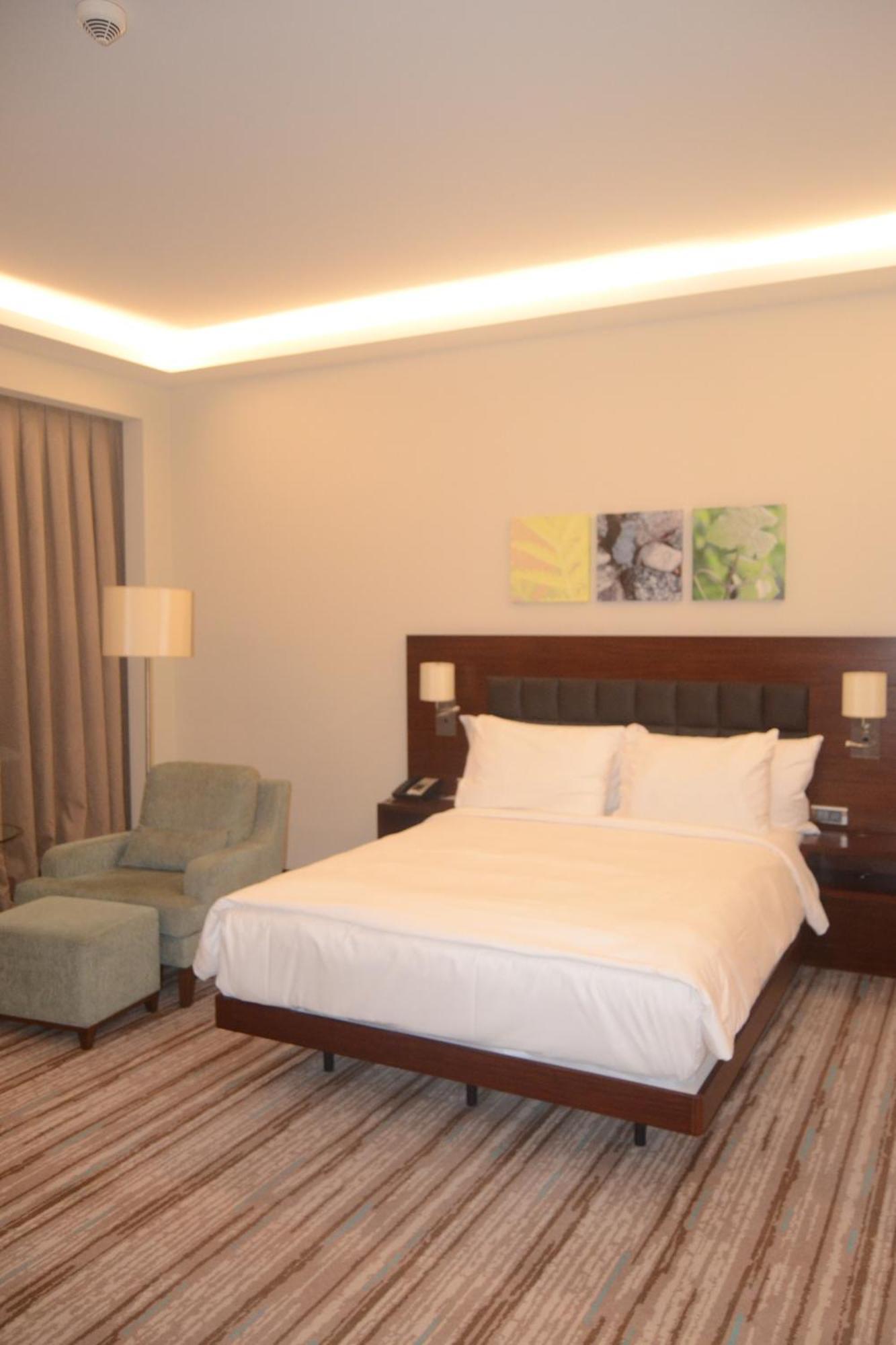 Hilton Garden Inn Чорлу Екстер'єр фото