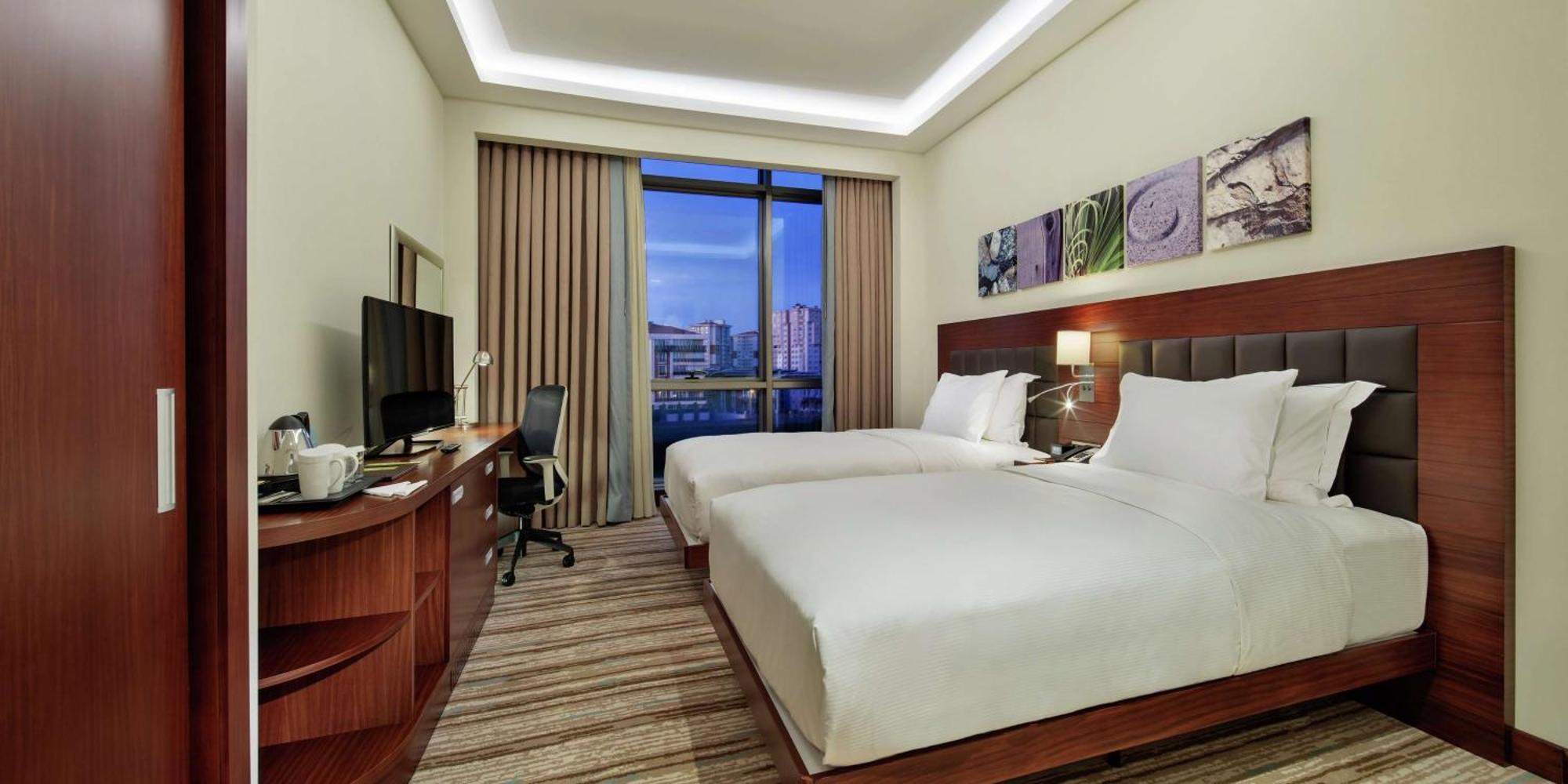 Hilton Garden Inn Чорлу Екстер'єр фото