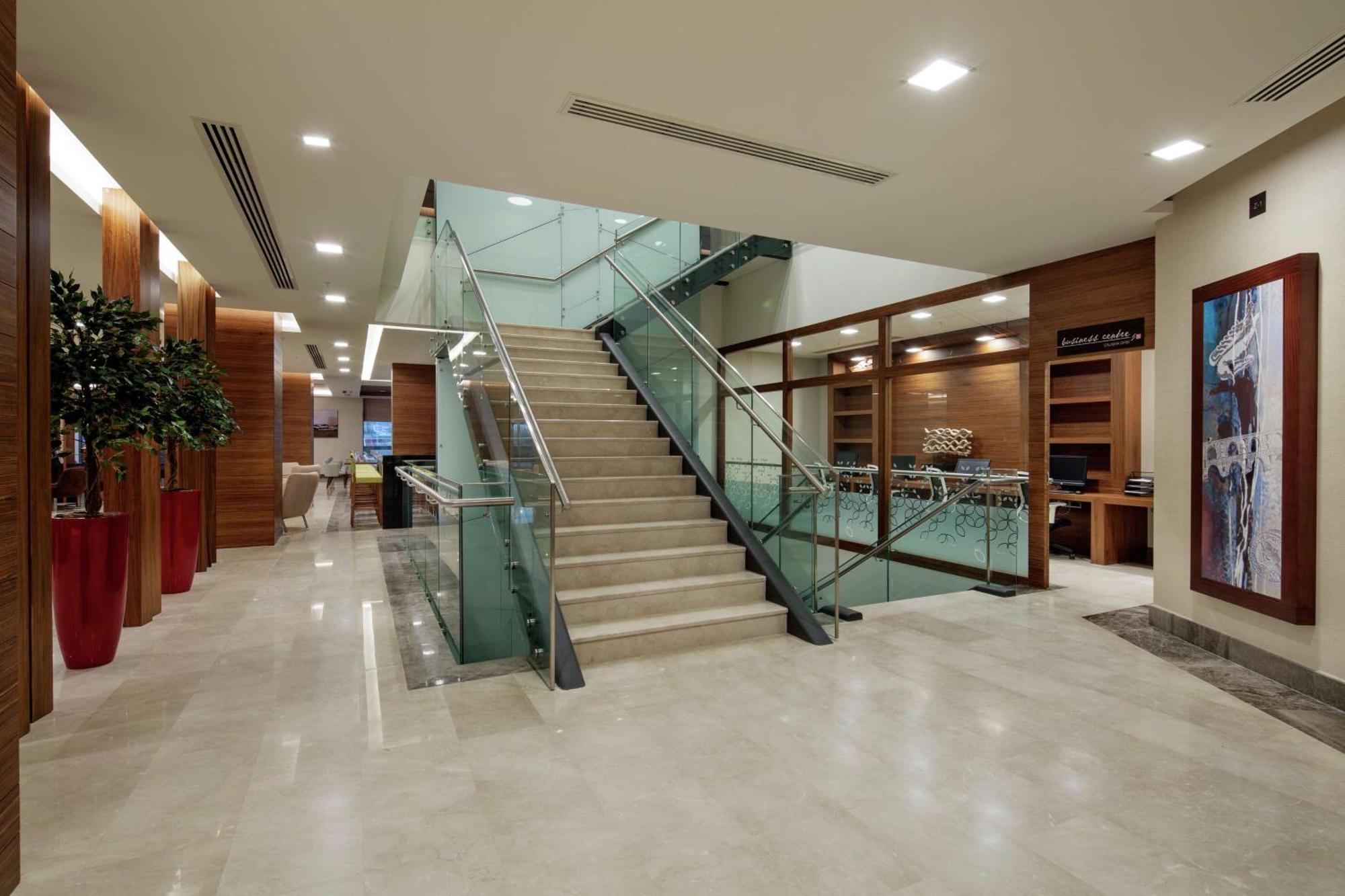Hilton Garden Inn Чорлу Екстер'єр фото